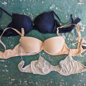 3 Bras: 34C